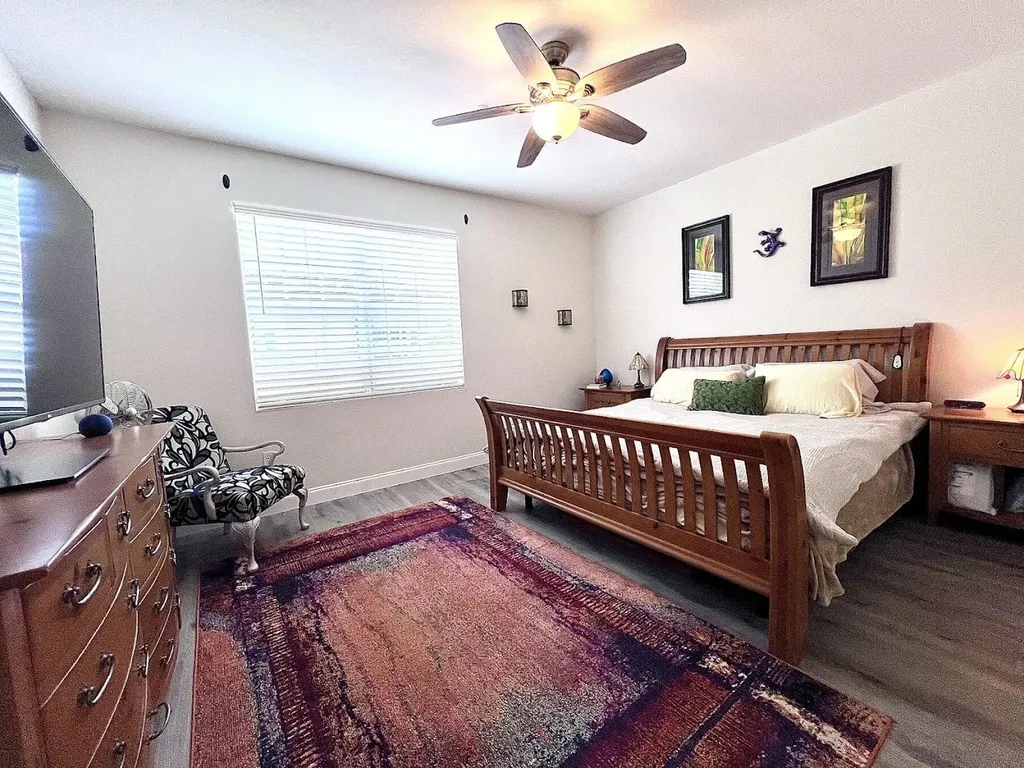 726 SW 1st Way Pompano Beach FL 33060
