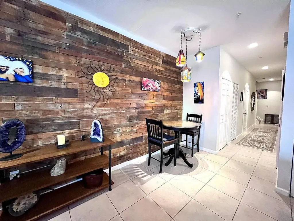 726 SW 1st Way Pompano Beach FL 33060
