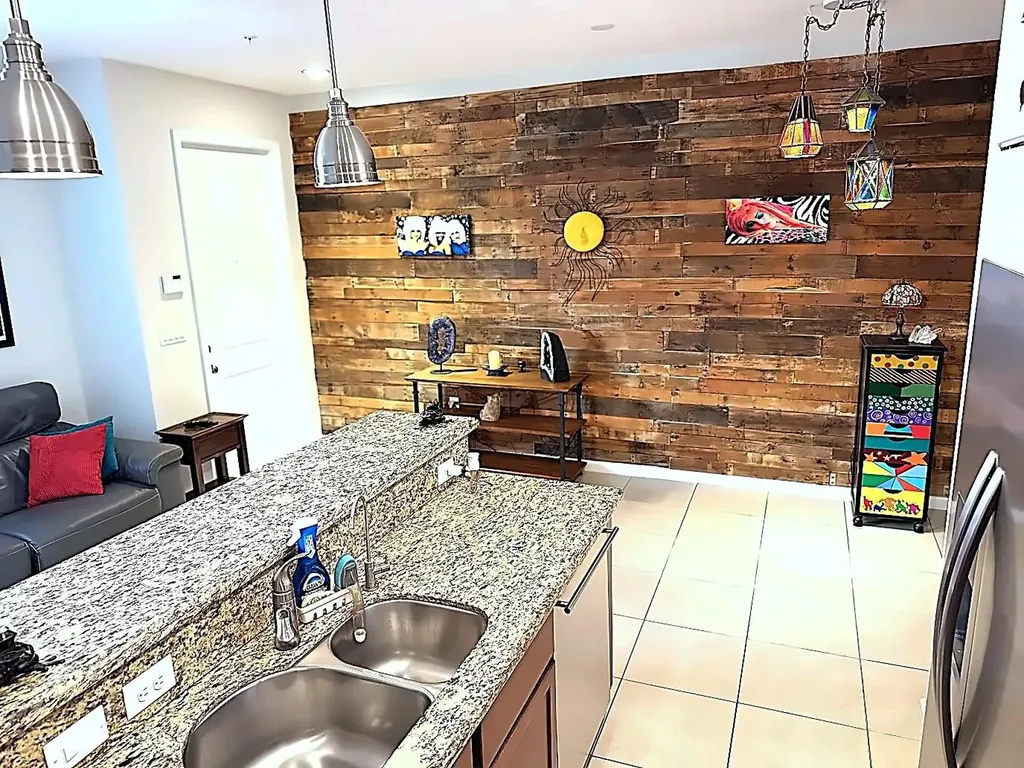 726 SW 1st Way Pompano Beach FL 33060
