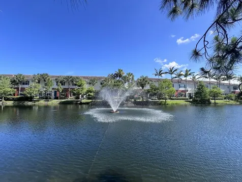 726 SW 1st Way Pompano Beach FL 33060