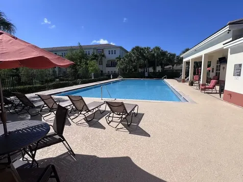 726 SW 1st Way Pompano Beach FL 33060