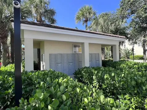 726 SW 1st Way Pompano Beach FL 33060