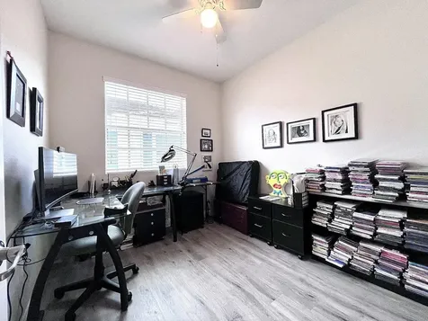 726 SW 1st Way Pompano Beach FL 33060