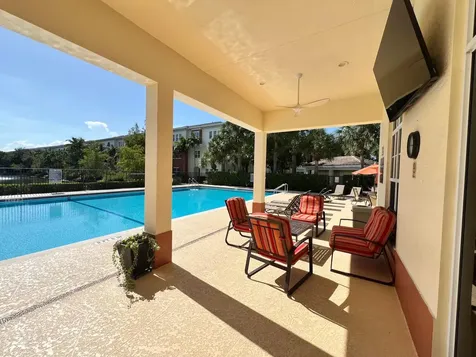 726 SW 1st Way Pompano Beach FL 33060