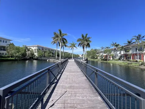726 SW 1st Way Pompano Beach FL 33060