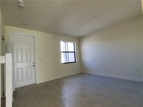 3216 W 114th Terrace Hialeah FL 33018