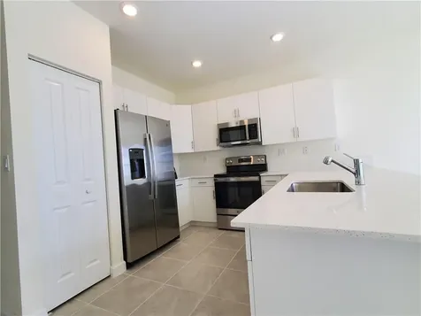 3216 W 114th Terrace Hialeah FL 33018