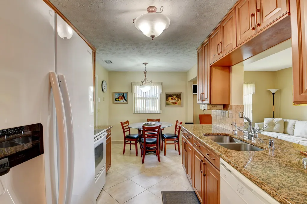 14425 Amapola Way Delray Beach FL 33484