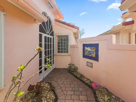 5122 Corbel Lake Way Boynton Beach FL 33437