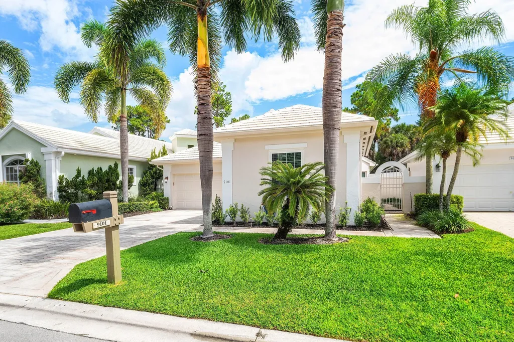 9101 Baybury Lane West Palm Beach FL 33411