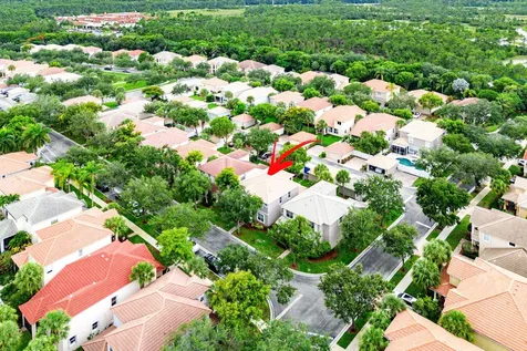 8125 Calterra Drive Palm Beach Gardens FL 33418