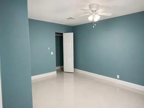 725 Dobbins Street West Palm Beach FL 33405