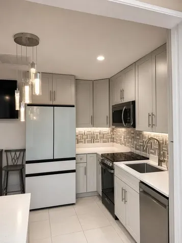 725 Dobbins Street West Palm Beach FL 33405