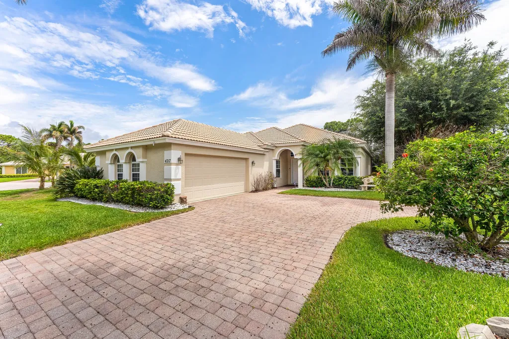 4717 NW Winter Oak Court Jensen Beach FL 34957