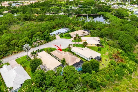 4717 NW Winter Oak Court Jensen Beach FL 34957