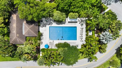 800 Cypress Grove Drive Pompano Beach FL 33069