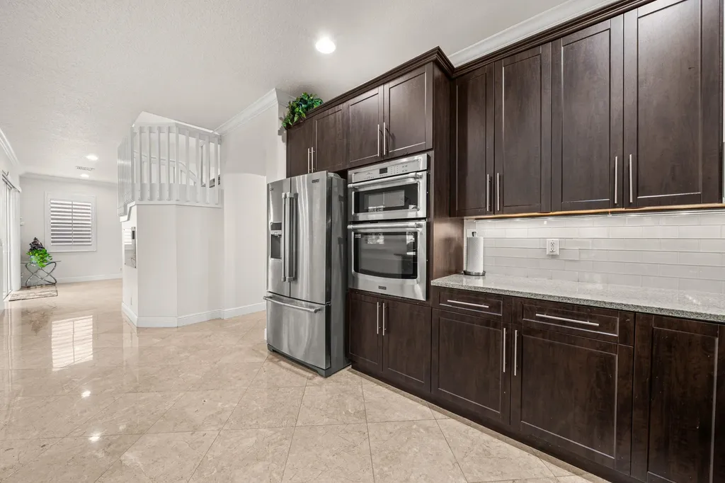 7048 Via Leonardo Lake Worth FL 33467