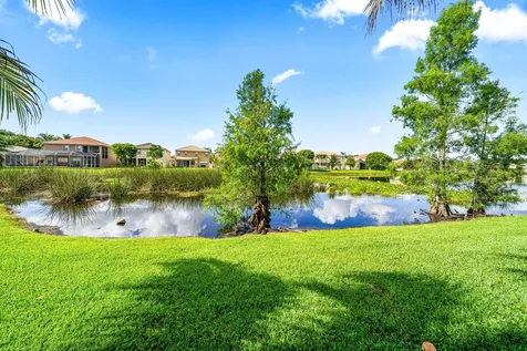 7048 Via Leonardo Lake Worth FL 33467