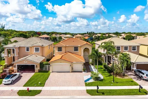 7048 Via Leonardo Lake Worth FL 33467