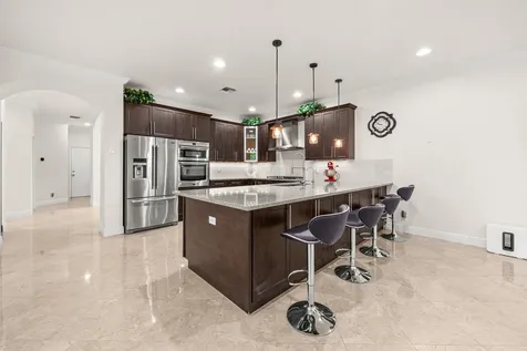 7048 Via Leonardo Lake Worth FL 33467