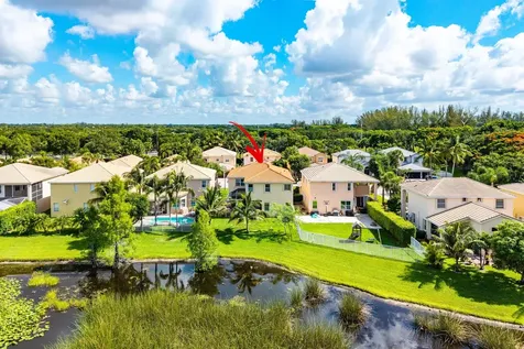 7048 Via Leonardo Lake Worth FL 33467