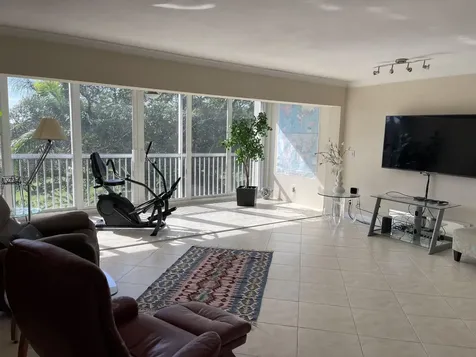 300 E Royal Palm Road Boca Raton FL 33432