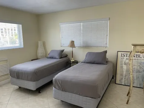 300 E Royal Palm Road Boca Raton FL 33432