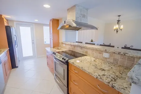 300 E Royal Palm Road Boca Raton FL 33432