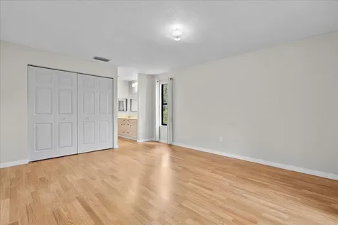 325 Pennington Court Royal Palm Beach FL 33411