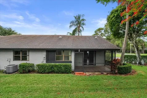 325 Pennington Court Royal Palm Beach FL 33411