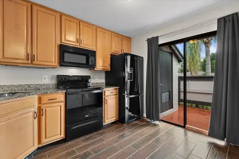 325 Pennington Court Royal Palm Beach FL 33411