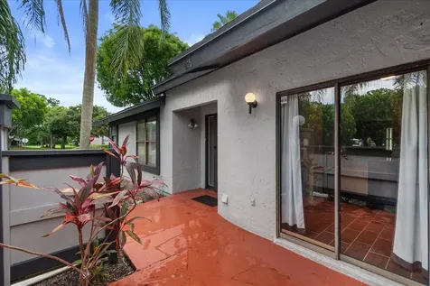 325 Pennington Court Royal Palm Beach FL 33411