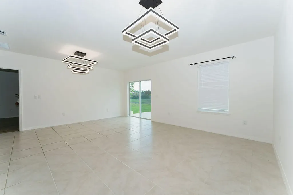 138 SW Carter Avenue Port St Lucie FL 34983