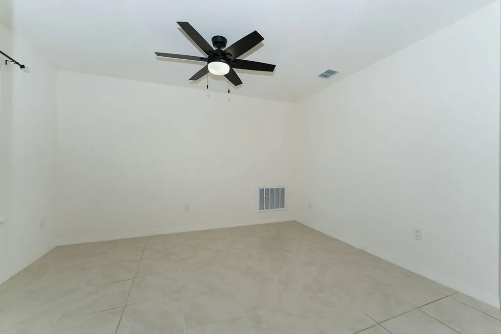 138 SW Carter Avenue Port St Lucie FL 34983