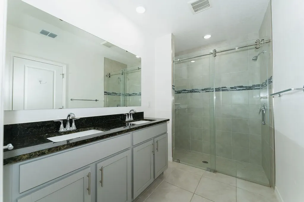 138 SW Carter Avenue Port St Lucie FL 34983