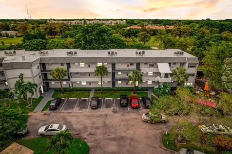8370 Sands Point Boulevard Tamarac FL 33321
