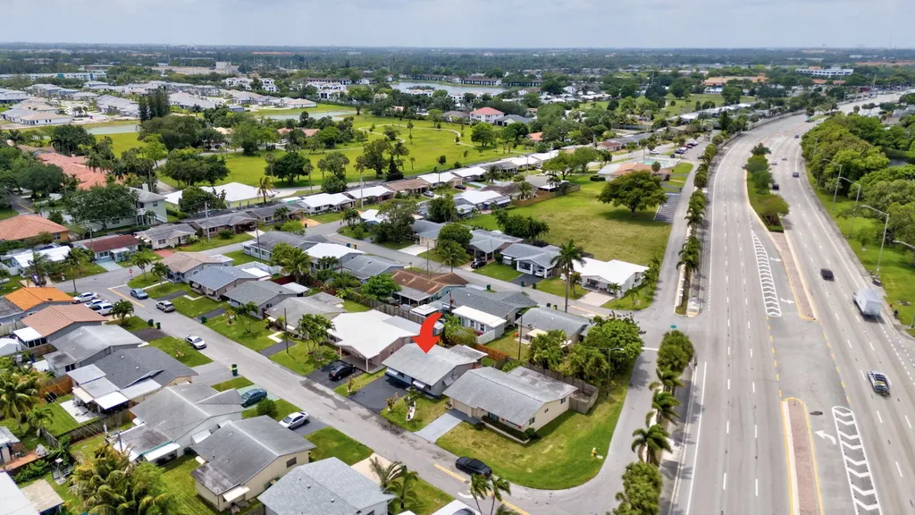 4901 NW 27th Way Tamarac FL 33309