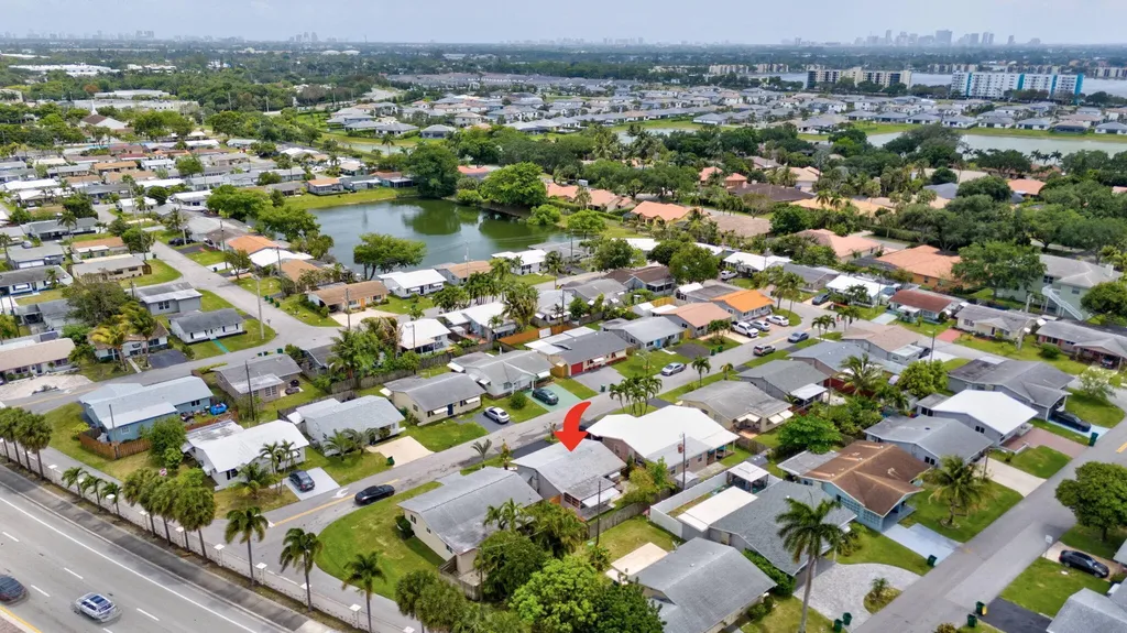 4901 NW 27th Way Tamarac FL 33309