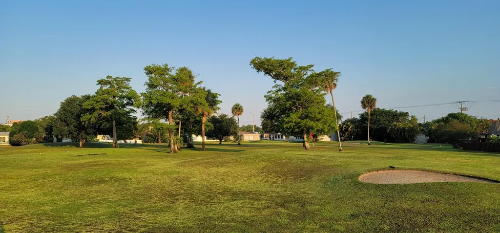 4901 NW 27th Way Tamarac FL 33309