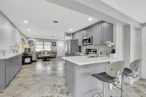 4901 NW 27th Way Tamarac FL 33309