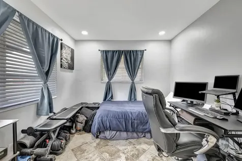 4901 NW 27th Way Tamarac FL 33309