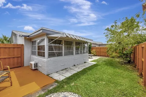 4901 NW 27th Way Tamarac FL 33309