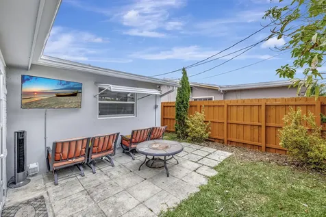 4901 NW 27th Way Tamarac FL 33309