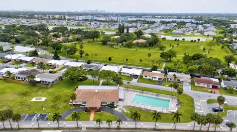 4901 NW 27th Way Tamarac FL 33309