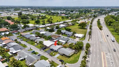 4901 NW 27th Way Tamarac FL 33309