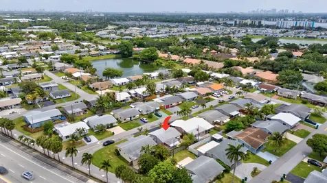 4901 NW 27th Way Tamarac FL 33309