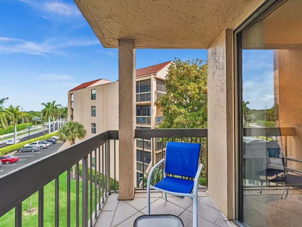 2455 Lindell Boulevard Delray Beach FL 33444