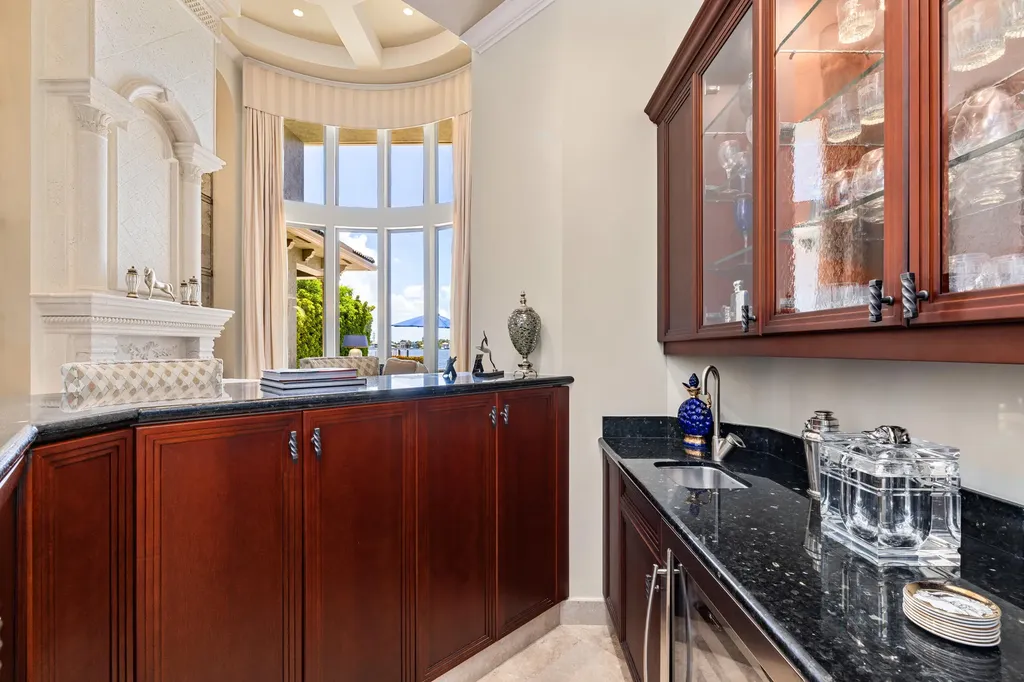 1207 N Atlantic Drive Lantana FL 33462