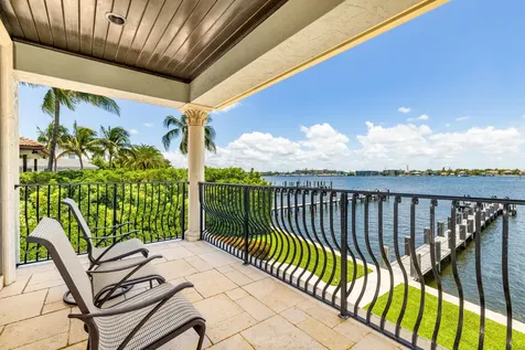 1207 N Atlantic Drive Lantana FL 33462
