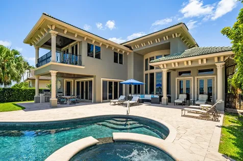 1207 N Atlantic Drive Lantana FL 33462